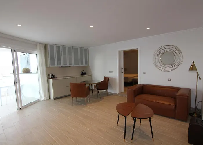 Orly Club Coral Arena Dorada 3* Puerto del Carmen